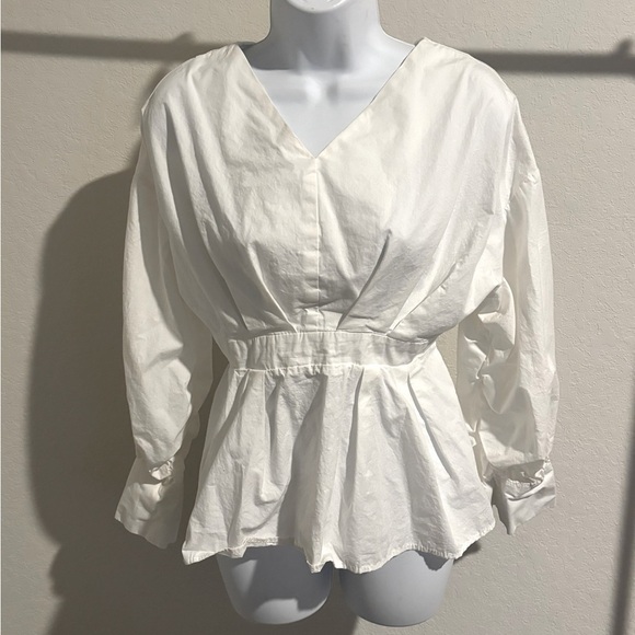 Tops - White peplum style top